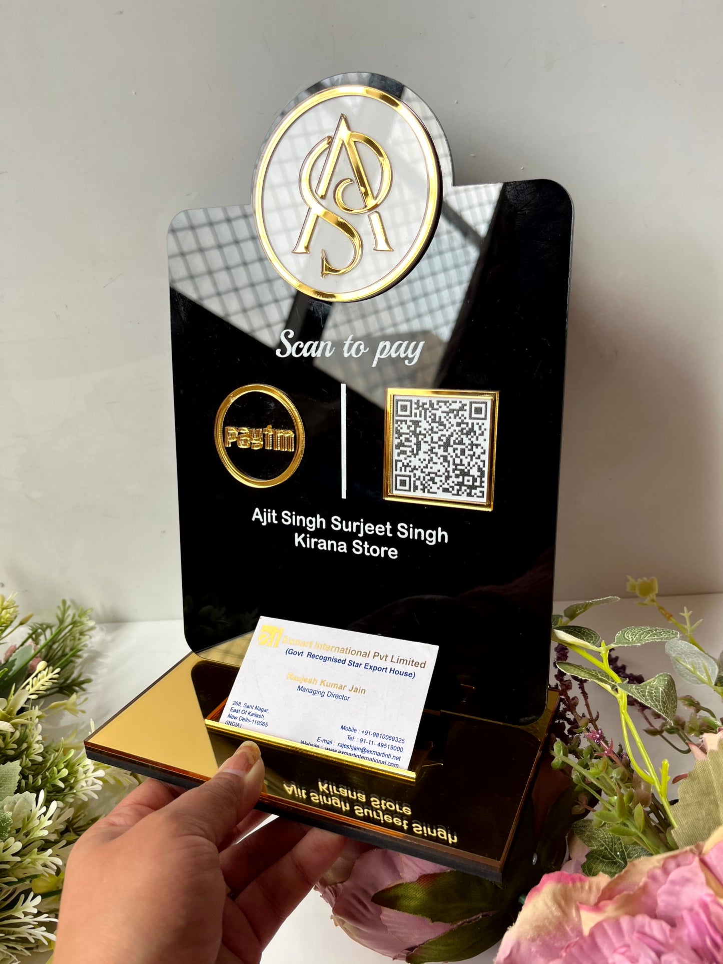 single Qr Scanner with visiting card holder