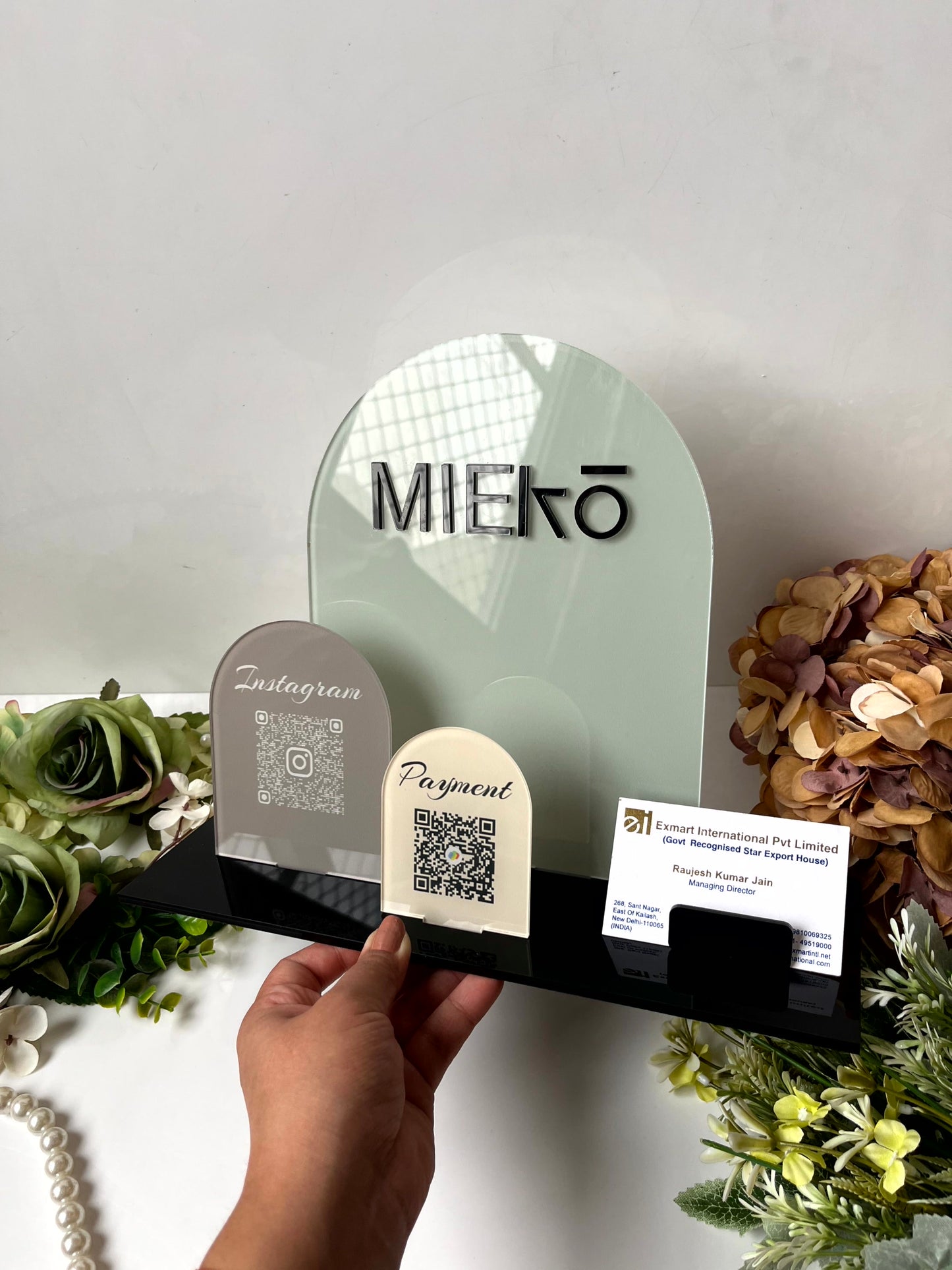 Two Qr Scanner with visiting card holder